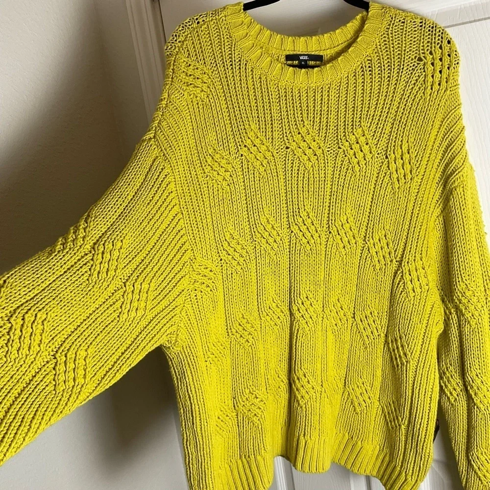 Vans Suzie Cable Crew Sweater Women’s Size X-Large